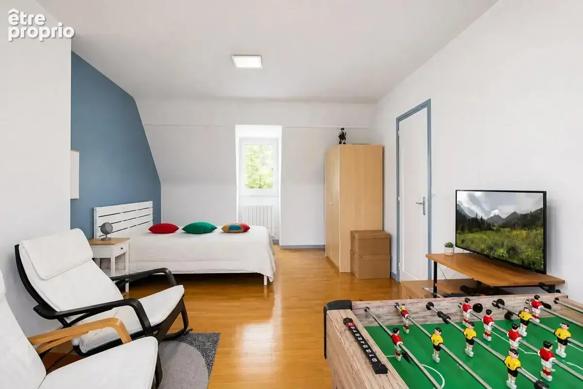 Maison de 6 pièces de 134 m² à Plourin-lès-Morlaix - photo 4
