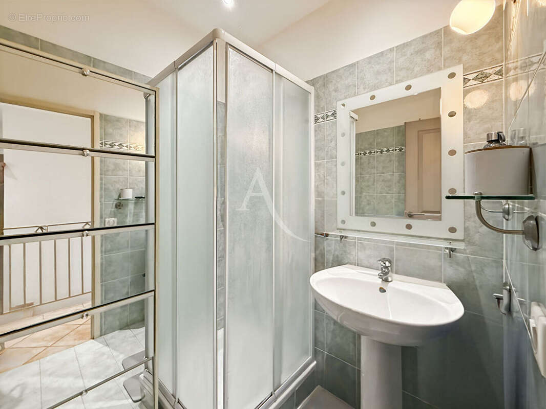 EXCLUSIVITÉ - Le Cannet - Maison familiale 6 pièces de 163m²- 5 chambres - jardin et garage - photo 14