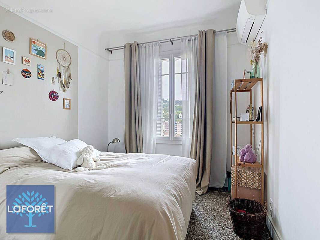 Appartement à LE CANNET