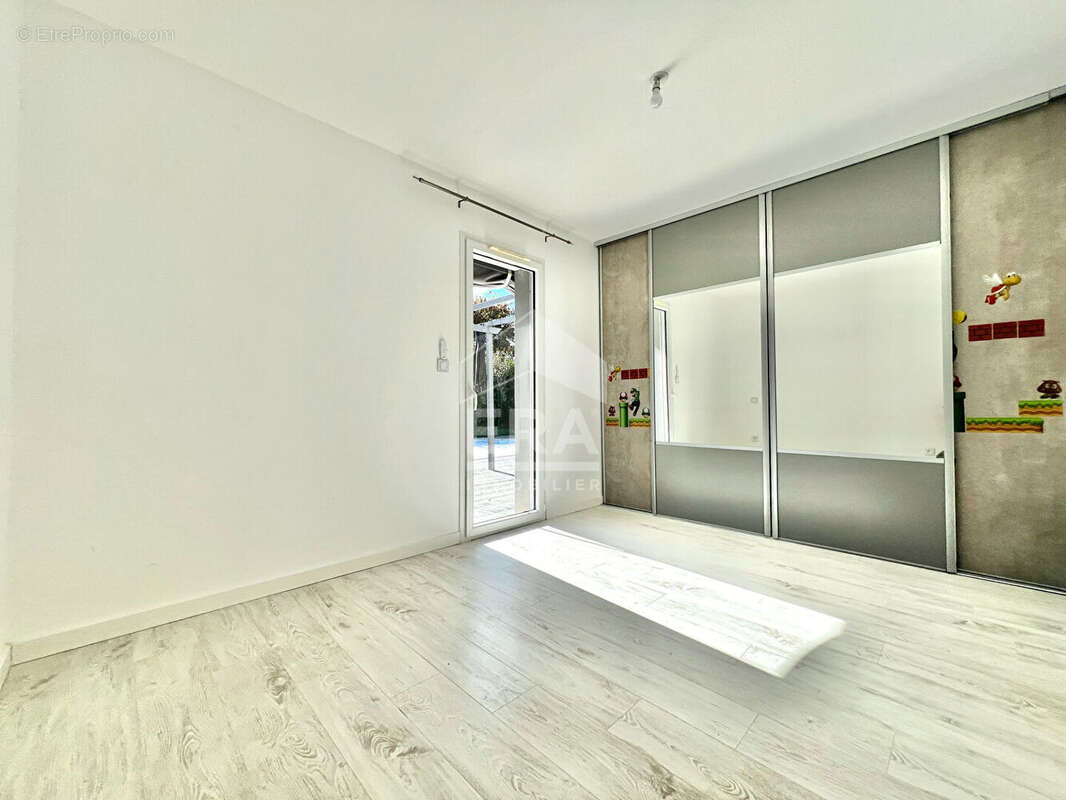 Maison à BELIN-BELIET