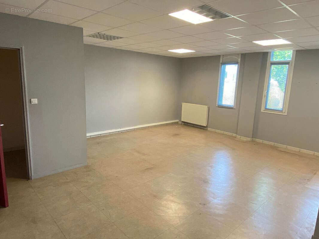 Commerce à POITIERS