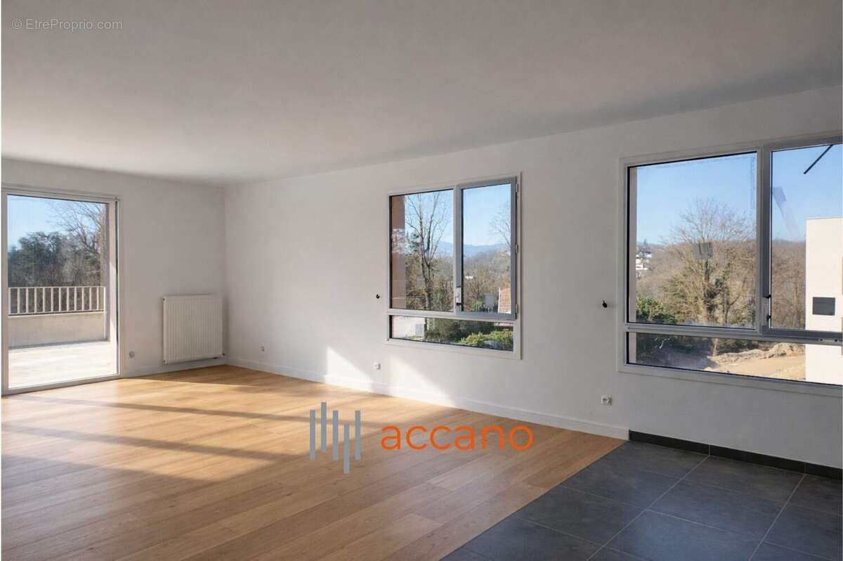 Appartement à TASSIN-LA-DEMI-LUNE