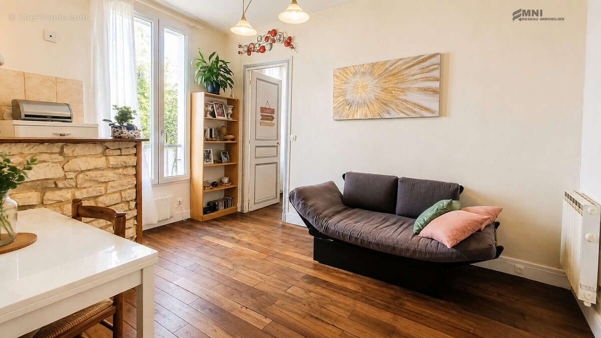 Appartement 32 m² à Choisy-Le-Roi  - photo 2