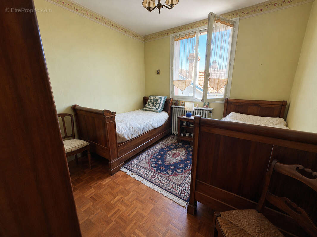 EXCLUSIVITE : Maison à vendre à Boulazac Isle Manoire   Quartier Barnabé   3 chambres   Garage   Jardin - photo 9