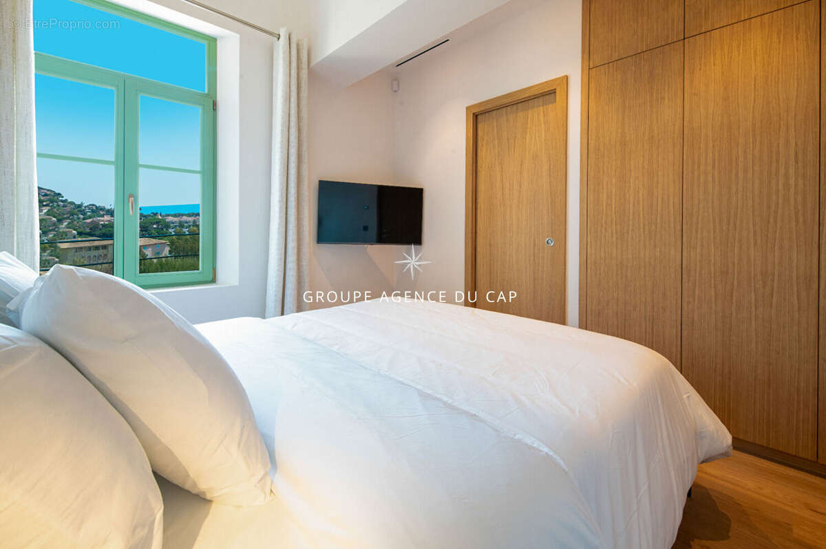 Maison à LES ISSAMBRES