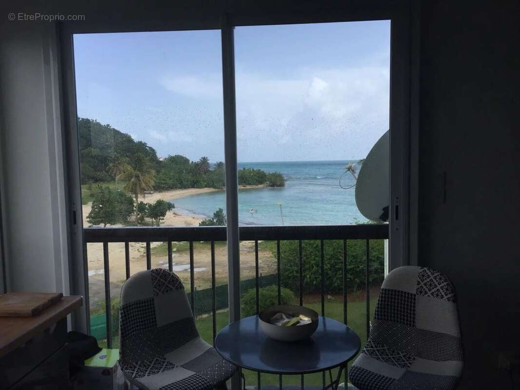 Appartement à LE GOSIER