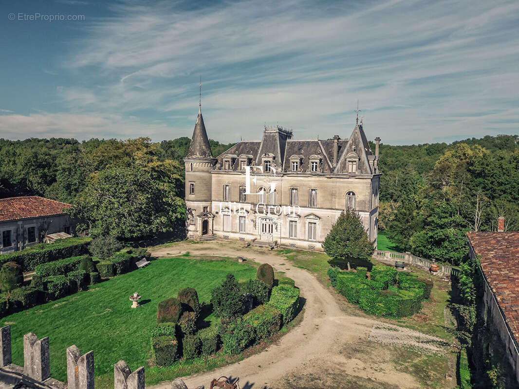 Maison à LOUZAC-SAINT-ANDRE