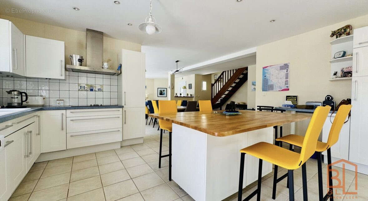 Maison à SAINT-GEORGES-DE-DIDONNE