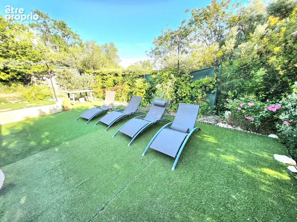 CHATEAU GOMBERT / MAISON D'HOTES 242 M² HABITABLE /