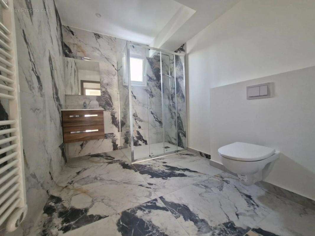 Appartement à GRESY-SUR-AIX