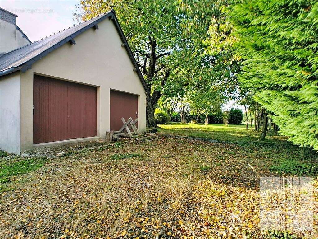 Maison à SAINT-PIERRE-DE-PLESGUEN