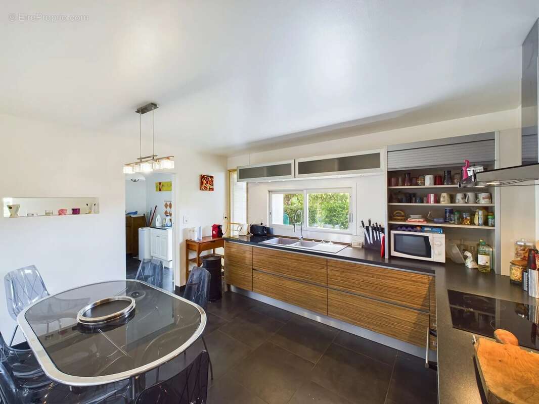 Splendide maison d'architecte à l'ambiance rétro/chic. - photo 9