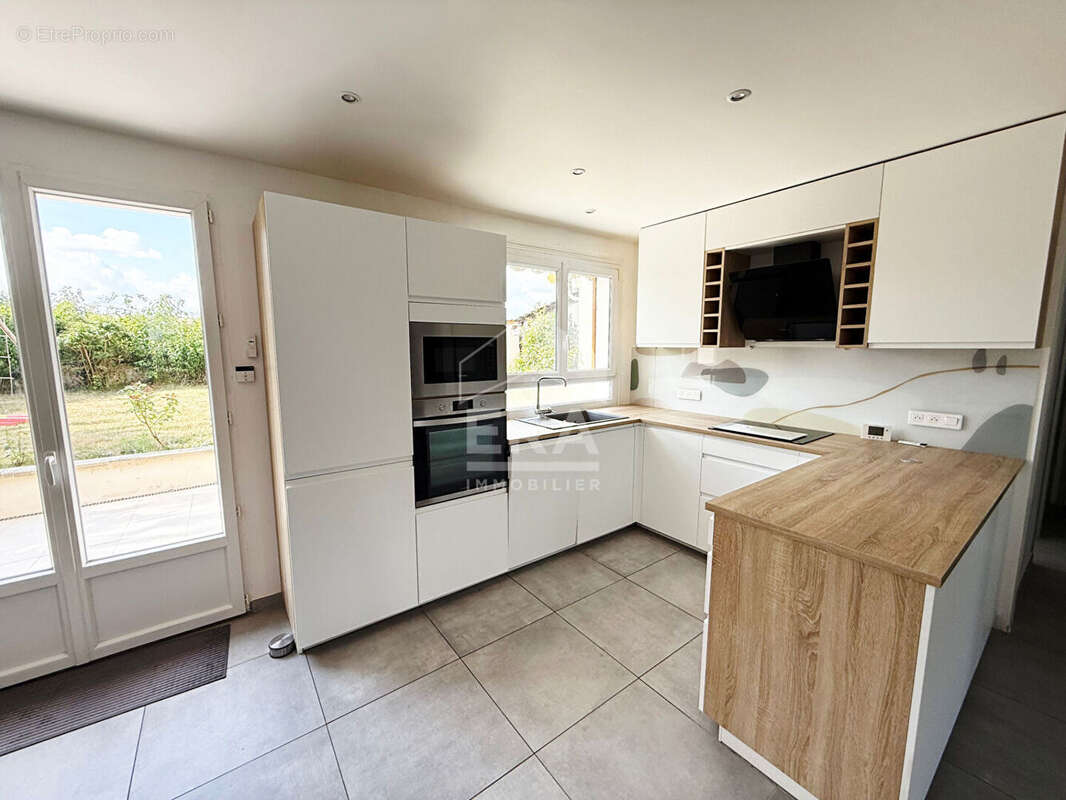 Maison à BRIE-COMTE-ROBERT