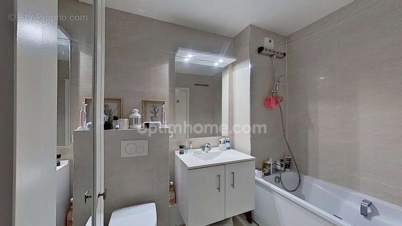 Appartement à MAISONS-ALFORT