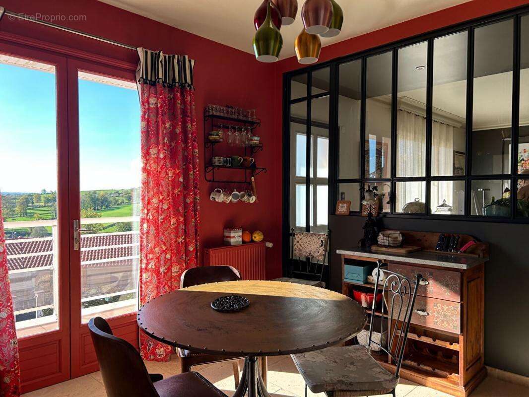 Maison à CHAUFFAILLES