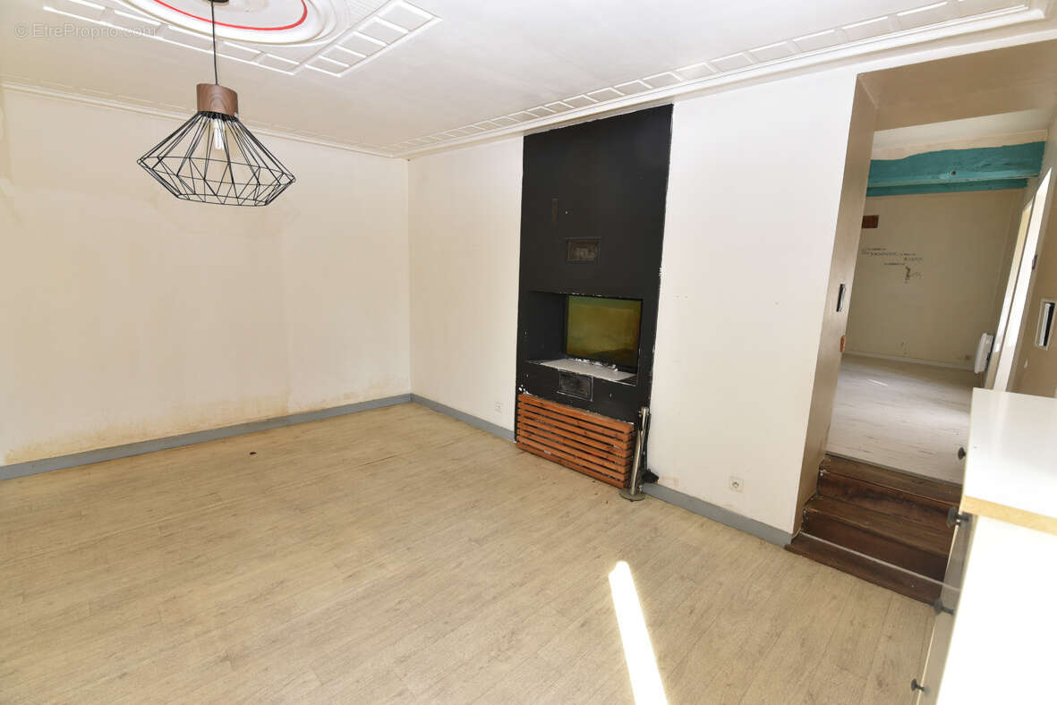 Maison à SAINT-MEEN-LE-GRAND