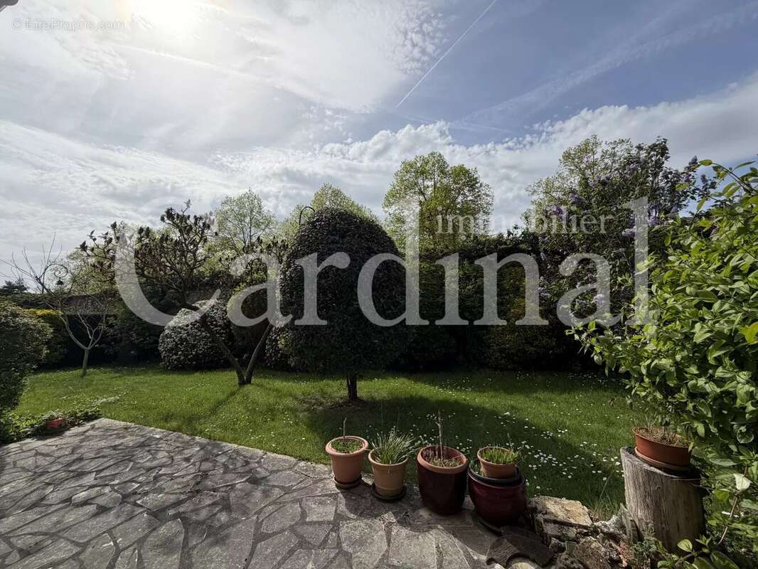 Maison à NOISY-LE-ROI