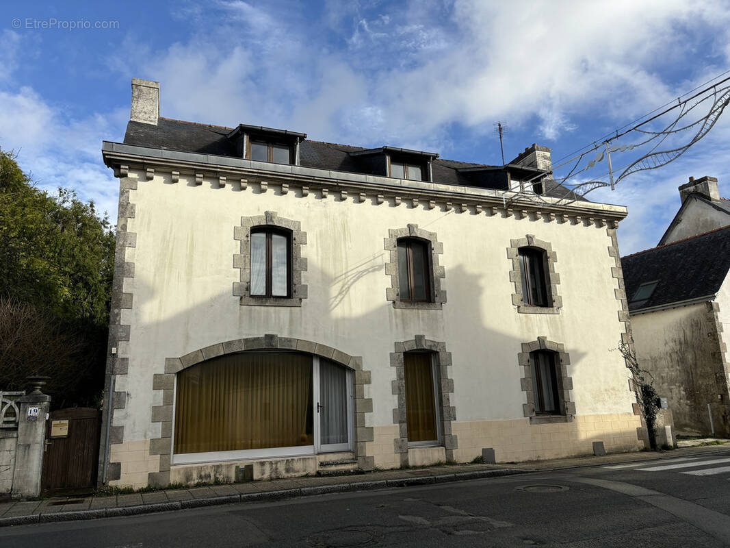 Maison à CLOHARS-CARNOET