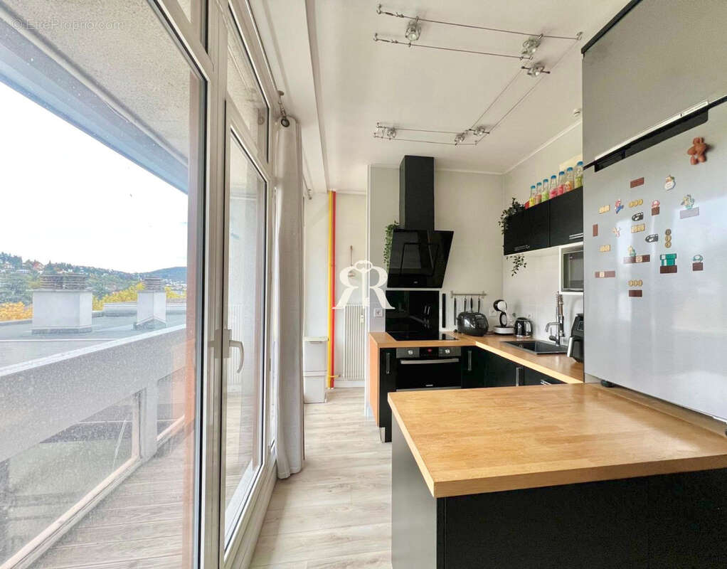 Appartement à CHAMALIERES