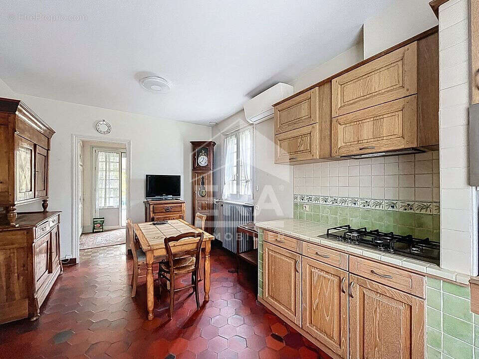 Maison à ARPAJON