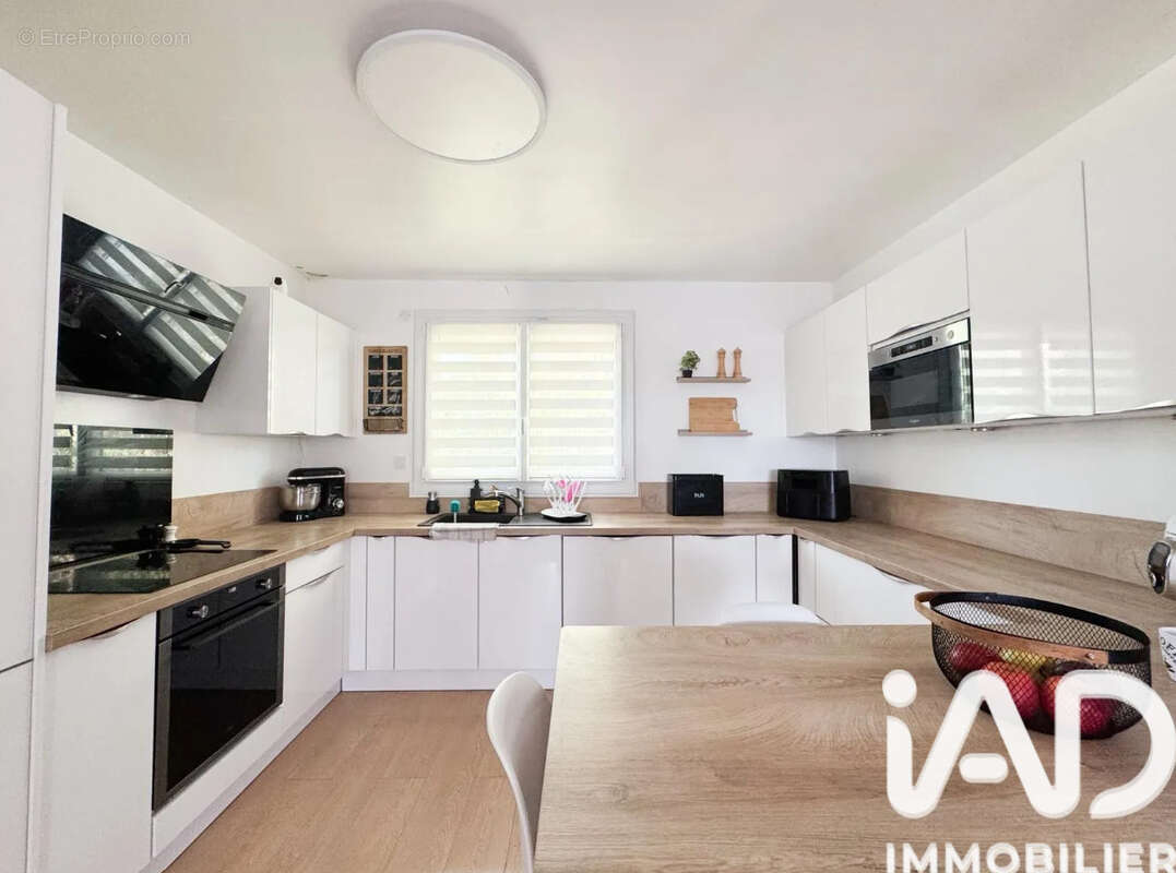 Photo 4 - Maison à CORBEIL-ESSONNES