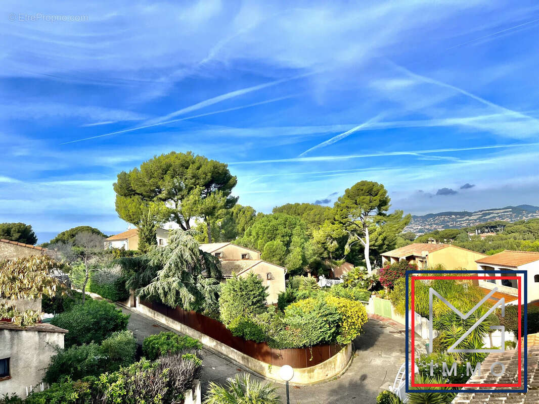 Appartement à SANARY-SUR-MER