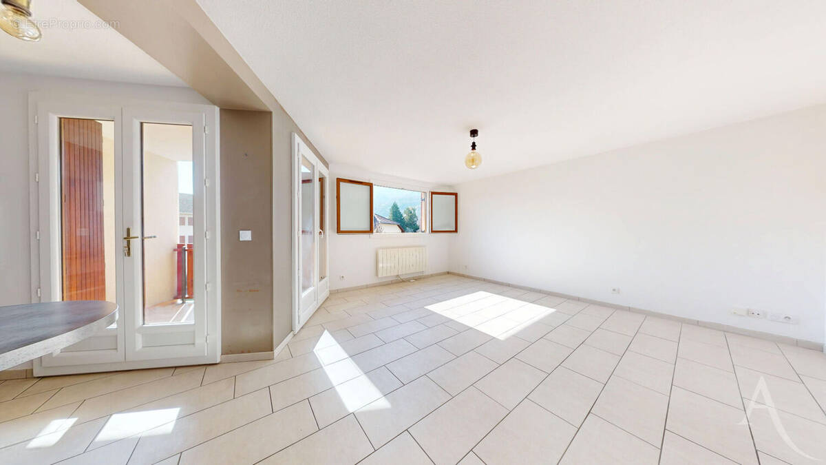 Appartement à LE TOUVET