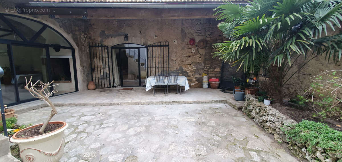 Maison à SOUVIGNARGUES