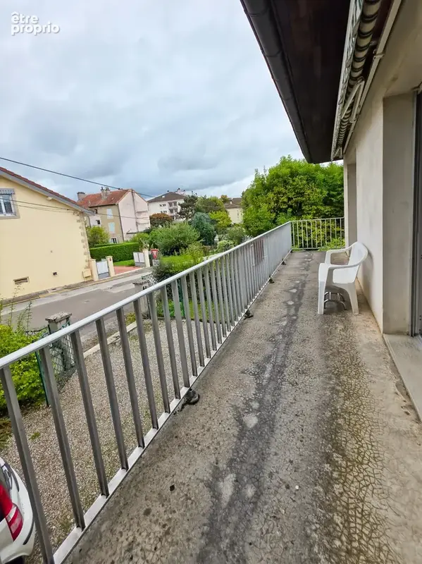 Lons-le-Saunier – Maison 4 chambres, terrasse couverte et extérieur sans vis-à-vis - photo 11