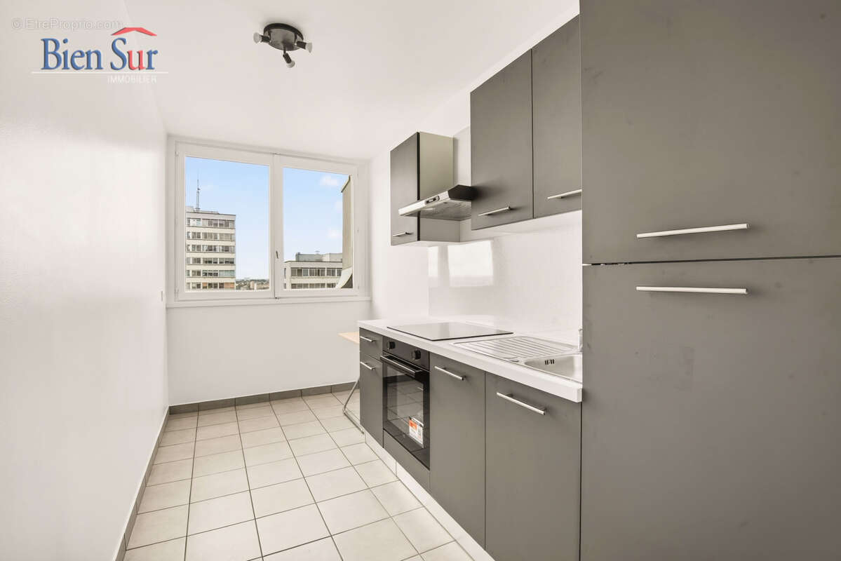 Appartement 72 m² à Paris-13e  - photo 8