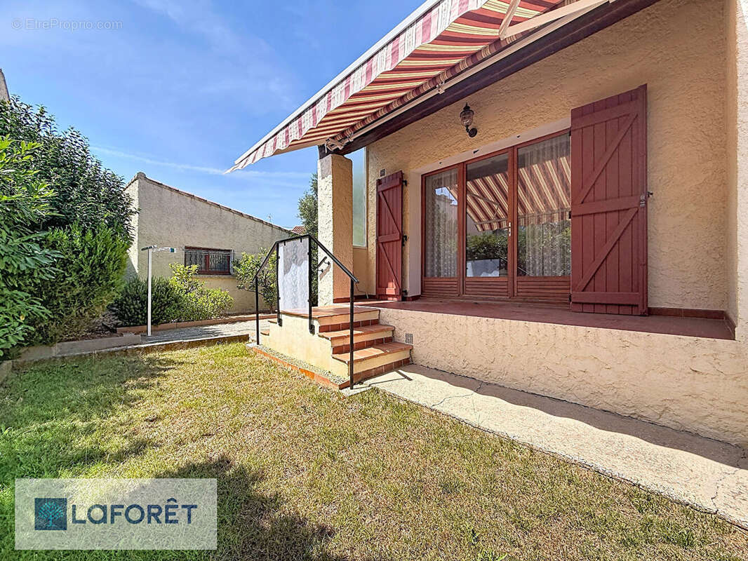 Six-Fours-les-Plages -Bucarin -Maison T4 -Plain-pied - photo 17