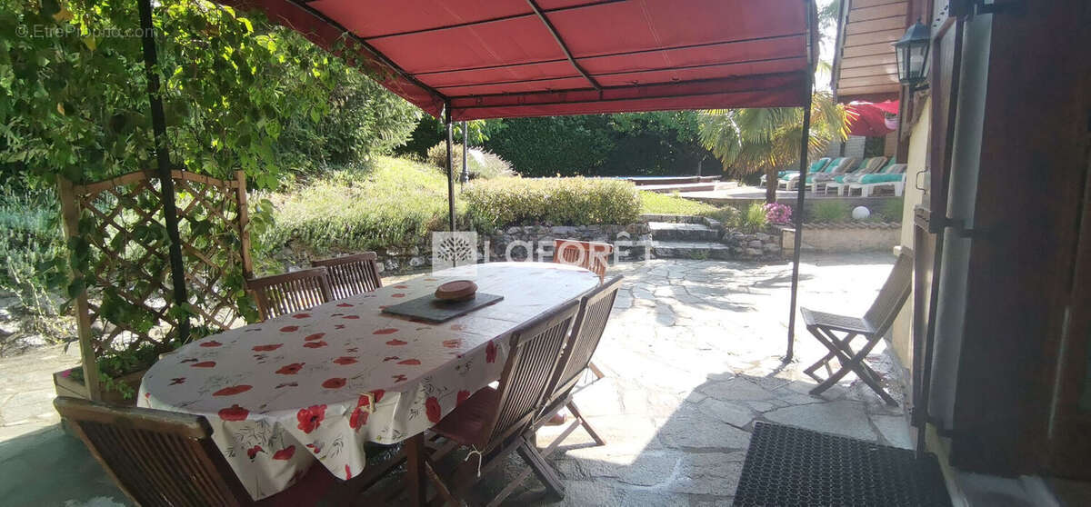 Maison 7 pièces avec piscine à vendre à Tournon - Réf 4331 - photo 5