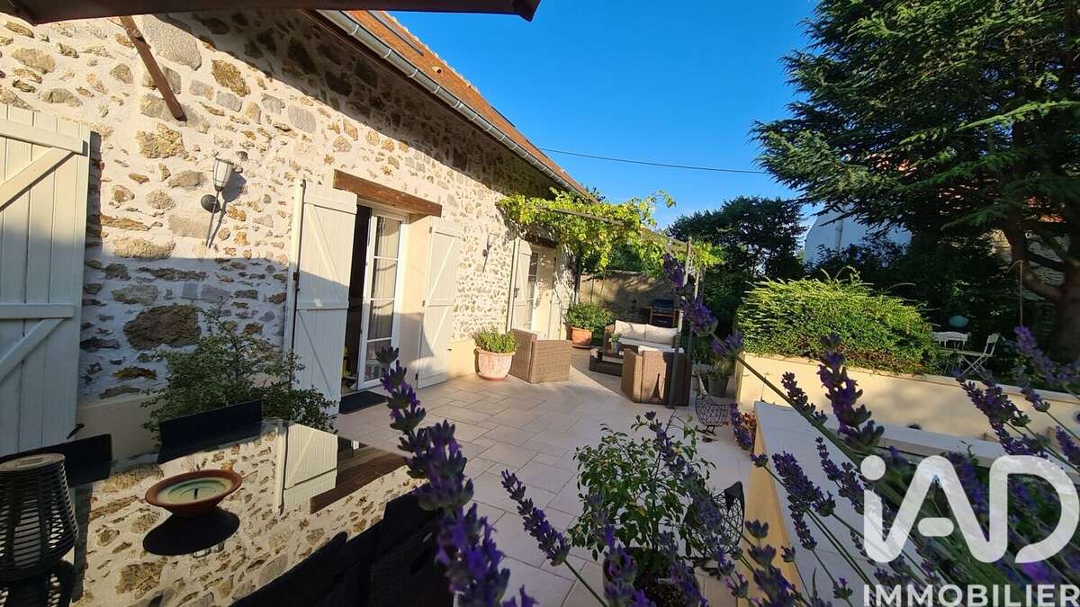 Photo 4 - Maison à FONTENAY-LES-BRIIS