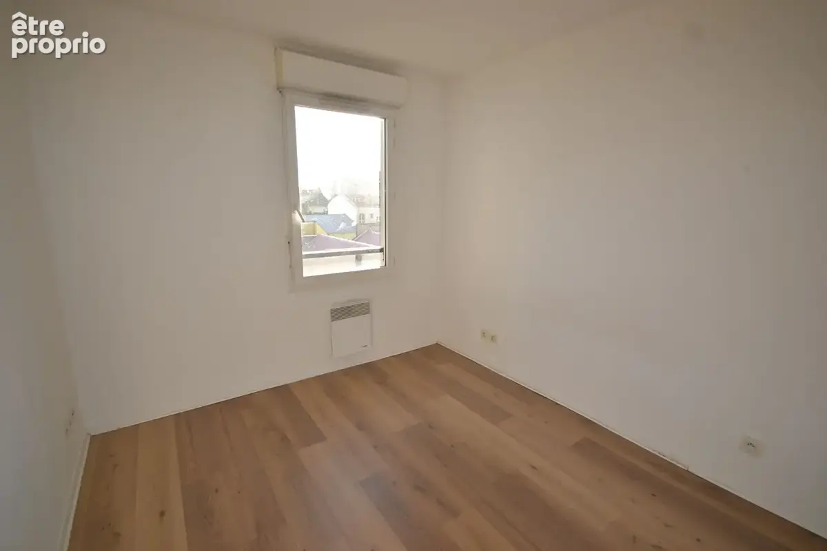 Saint Ouen Sur Seine - 2 pièces 40 m2 avec balcon + cave et parking - photo 5