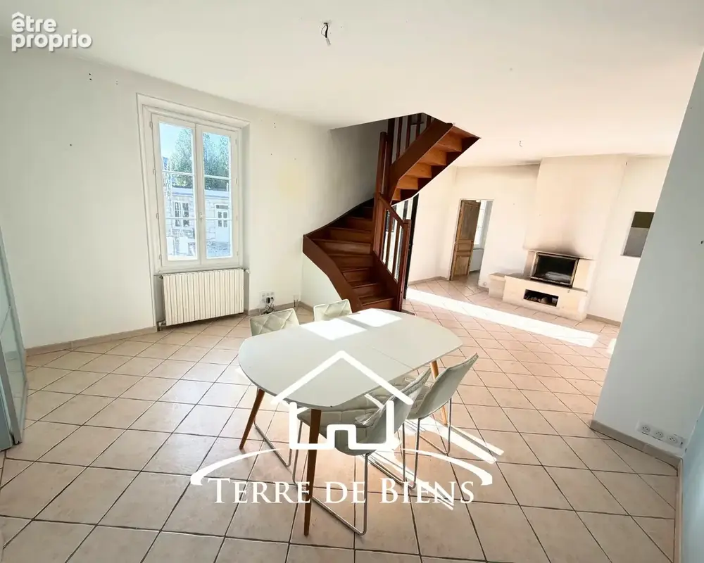 Maison de 94 m2 avec dépendance de 38 m2 et garage 30 m2   Secteur Osly-Courtil - photo 6