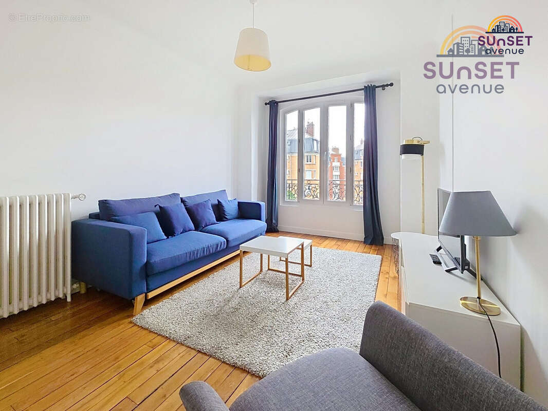 Appartement à PARIS-17E