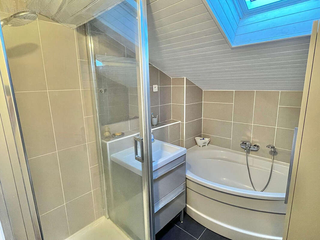 Maison Maubec 5 pièce(s) 105 m2 - photo 8