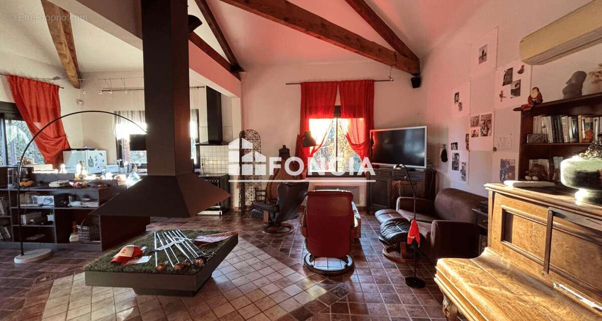Maison à LUNEL