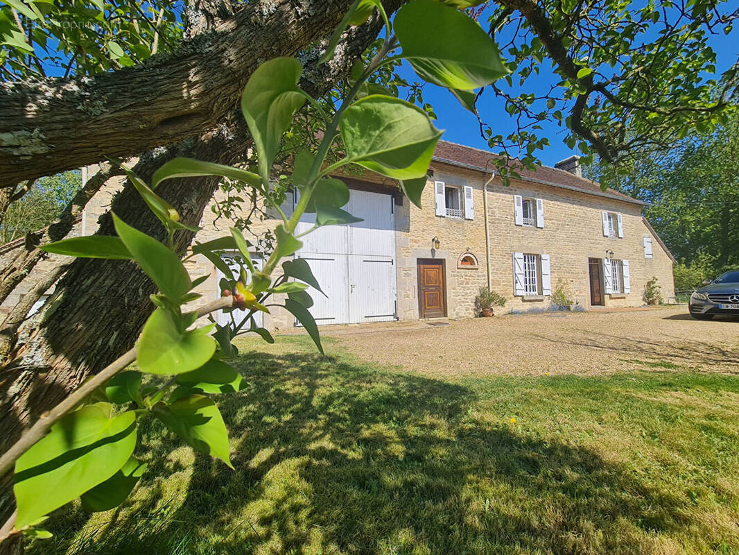Maison à SAINT-RIGOMER-DES-BOIS