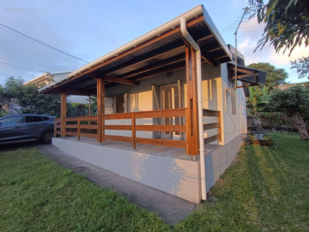 Maison à SAINT-JOSEPH