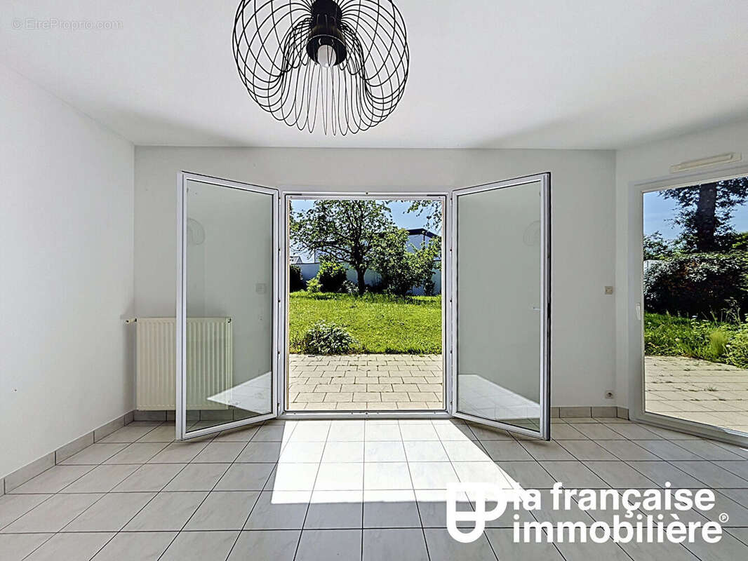 Maison 5 chambres à Pacé  131 m² - photo 9