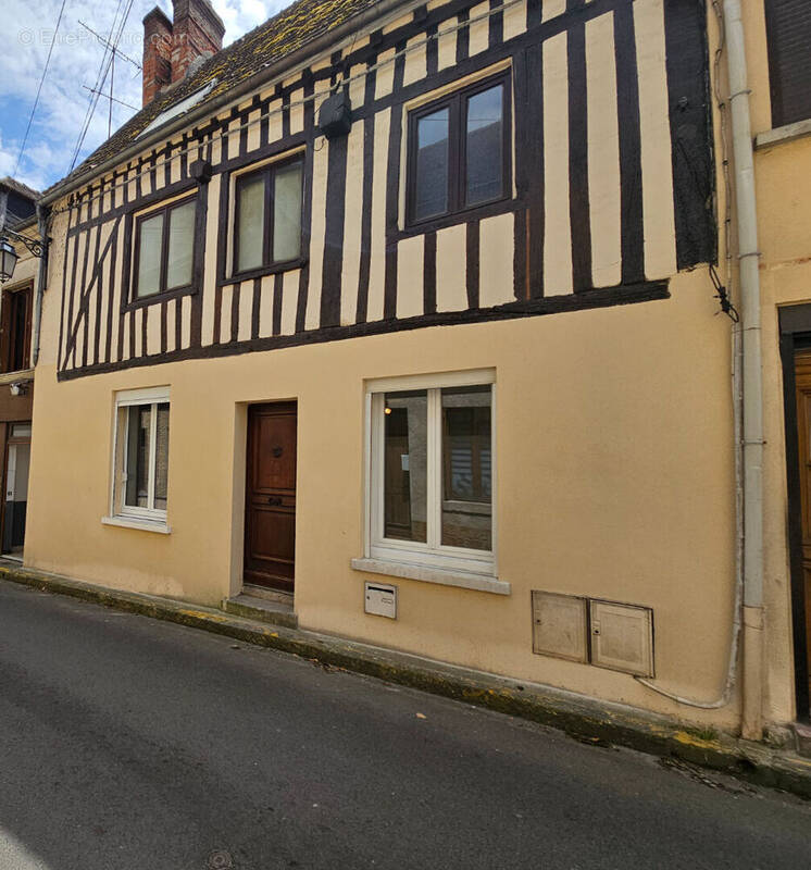 Maison à MOUY