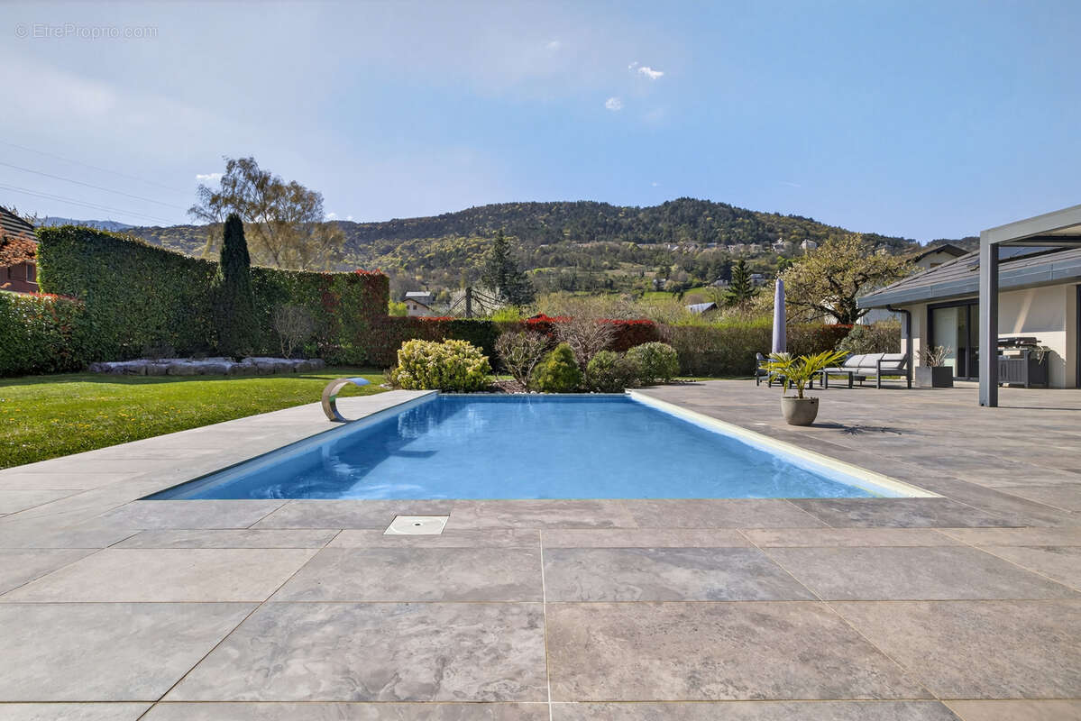 Maison à SAINT-BALDOPH