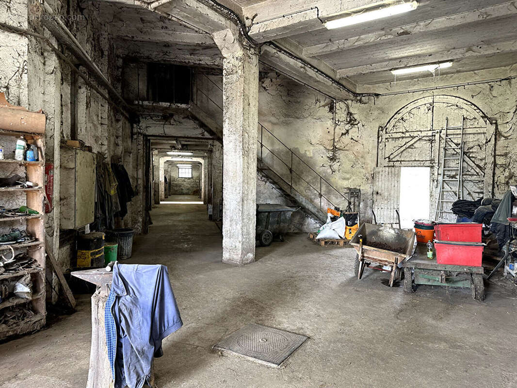 Maison à COUCY-LE-CHATEAU-AUFFRIQUE