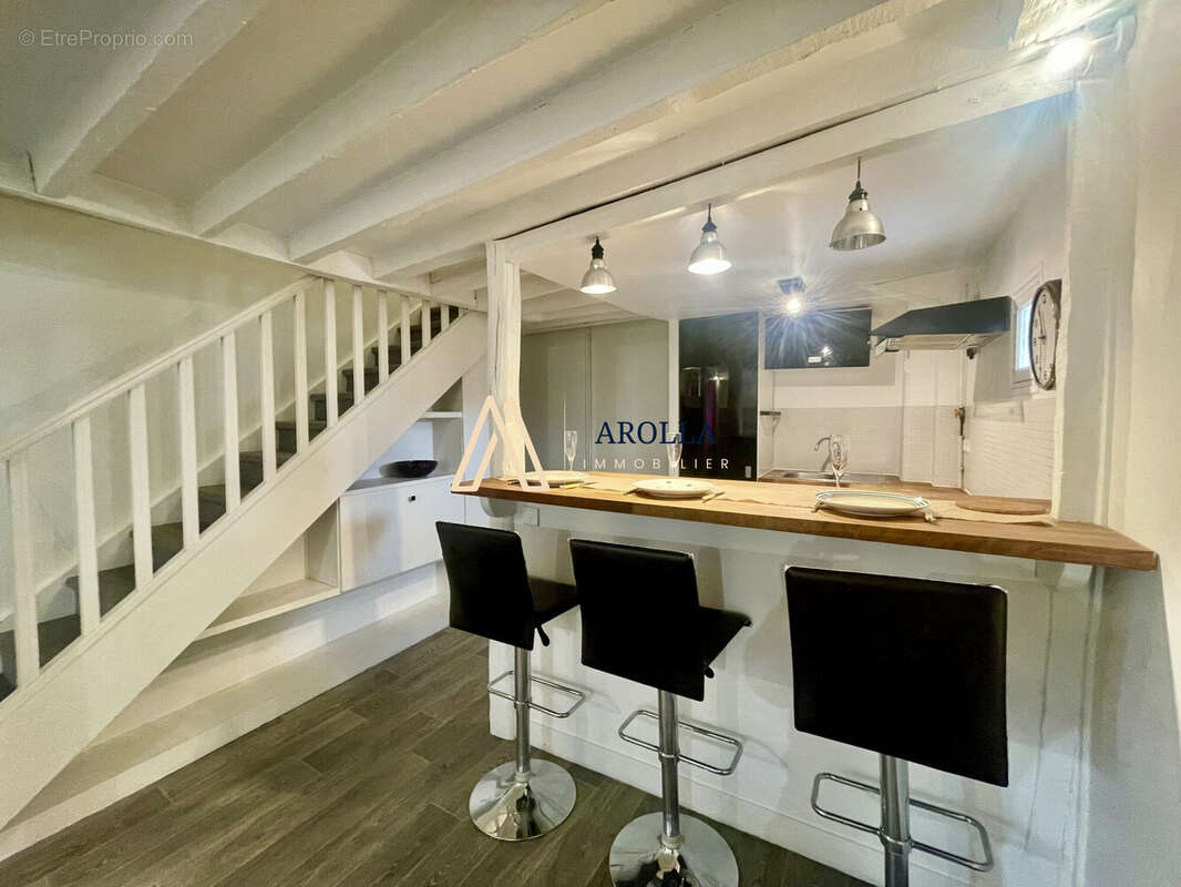 Appartement à PARIS-9E