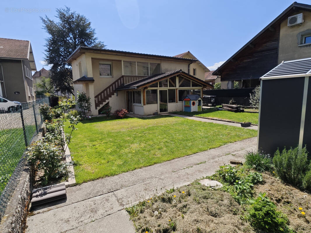 Maison à MONTMELIAN