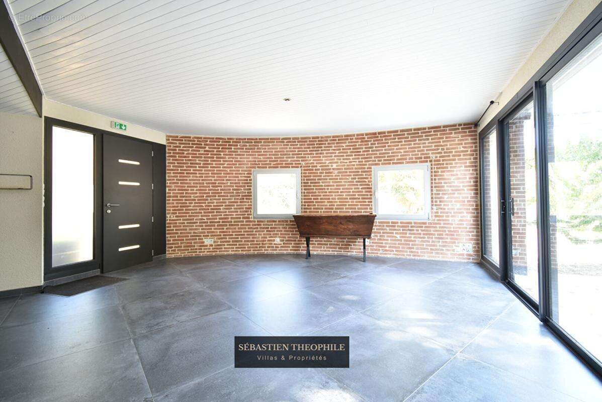 Maison moderne T5, 4 chambres proche Challans 140 m2 - photo 8