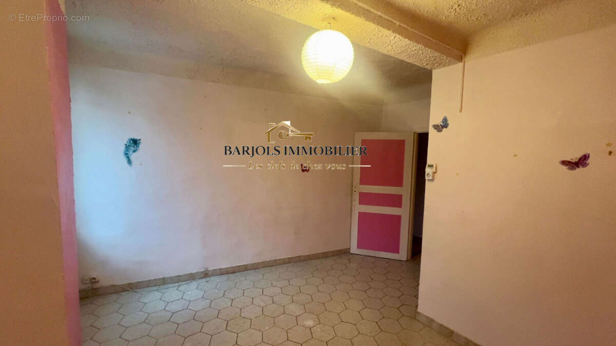 Maison terrasse et garages - photo 14