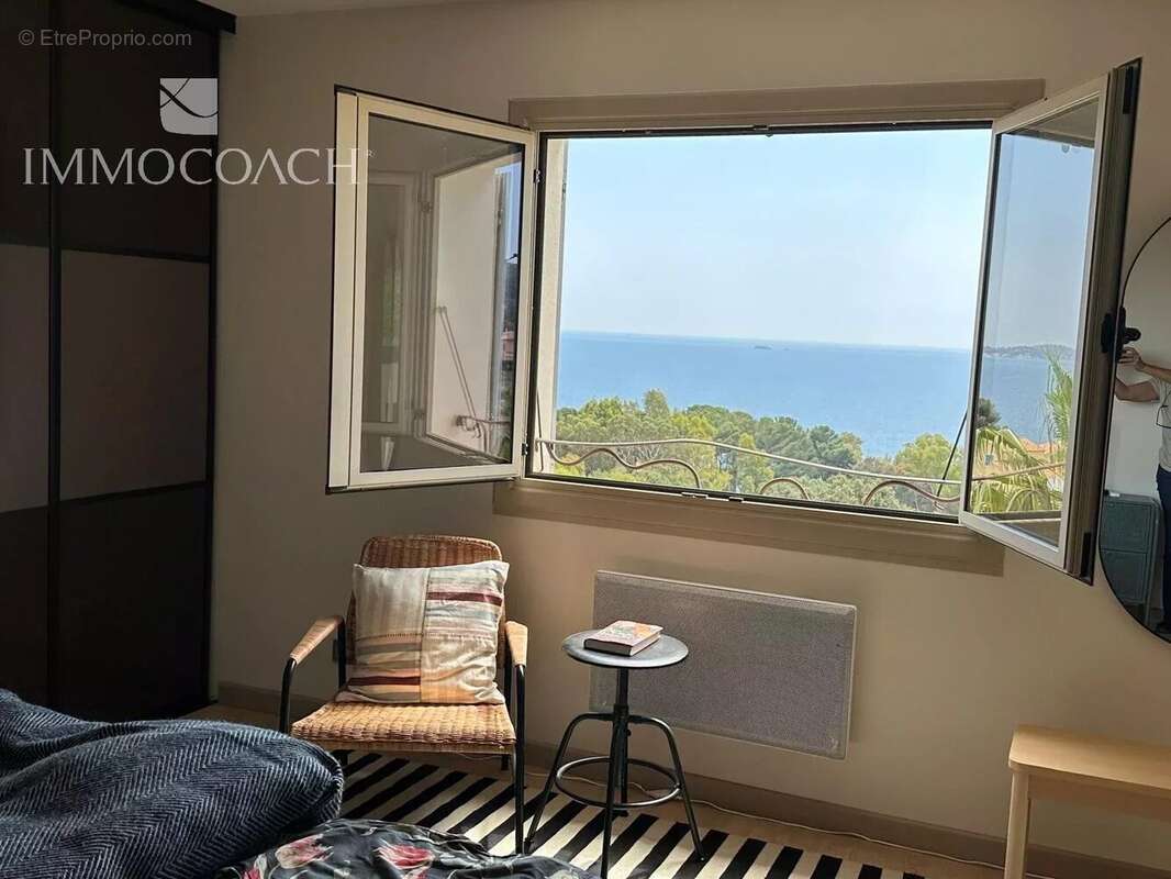 Maison à CARQUEIRANNE