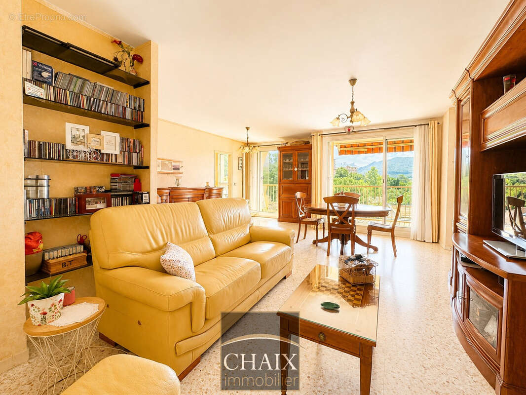 Appartement à AUBAGNE